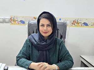 متخصص کودک و نوجوان دکتر لیلا مهدی زاده