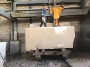 دستگاه کف بر چهارپایه