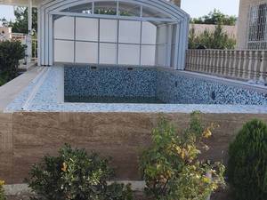 اجرای استخر در حیاط ویلایی 