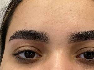 اصلاح صورت و ابرو