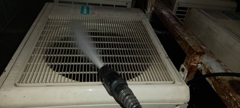 سرویس و شستشو اسپلیت