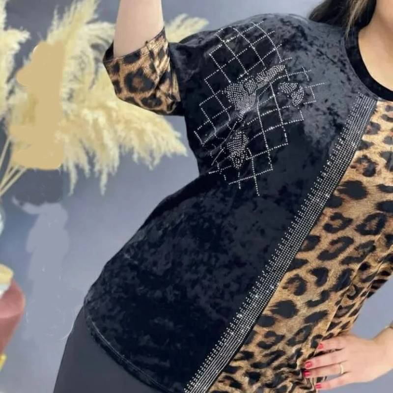 بلوز مخمل پلنگی
