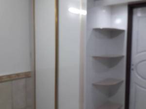 نصب کمد دیواری با درب ریلی