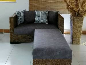 نمونه مبل حصیری در پلیس راه 