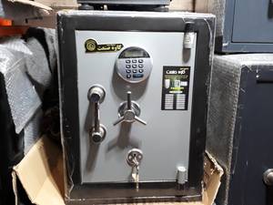 گاوصندوق مدل 250 کوتاه همراه با رمز دیجیتال