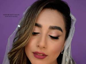 میکاپ عروس بدون خط چشم