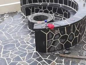 اجرای آتشکده با سنگ مالون ورقه ای
