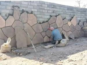 اجرای سنگ لاشه روی دیوار