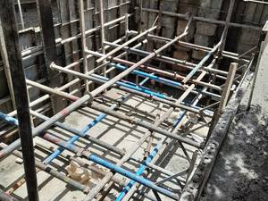قالب بندی دیوار یکطرفه استخر