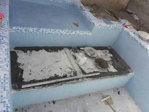 ساخت صفر تا صد استخر در کمترین زمان 