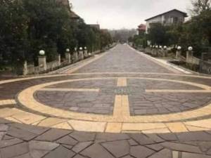 نصب سنگ مالون برای کف حیاط