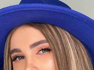 سایه چشم دخترانه 