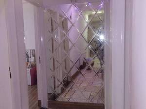 کارخانه شیشه در اصفهان