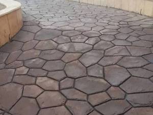 اجرای سنگ لاشه کف فرزی با سنگ کوهی 