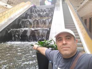 هزینه طراحی ابنما در مجموعه تجاری