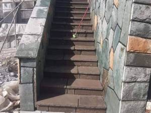 اجرای سنگ ورقه ای  پله 