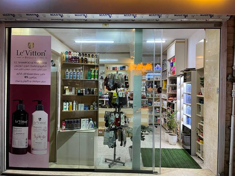 قیمت ویترین mdf در رشت