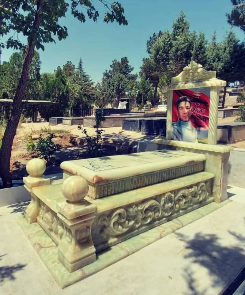 خرید سنگ قبر در فارس