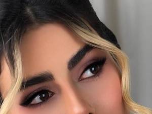 آرایش چشم براق