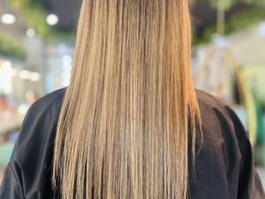 بوتاکس و‌احیا موهای آسیب دیده در کرج