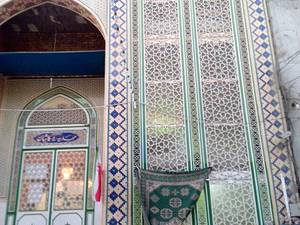 در و پنجره های مسجد مهدیه کاشان 
