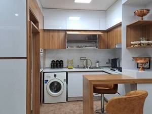 هزینه نصب کابینت پلی گلاس در زنجان