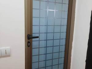 شیشه سندبلاست طرح دار