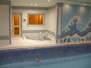فروش و اجرای سرامیک تزئینی استخر
