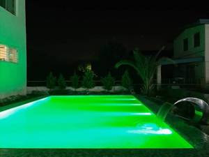 چراغ روکار استخری 36 وات بسته 4 عددی در بندر عباس