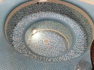 اجرای و تعمیر شوفاژ خانه استخر