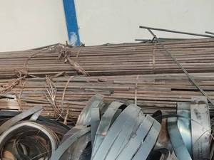 پروفیل صنعتی درجه دو 4*4 ضخامت 1.1 میل