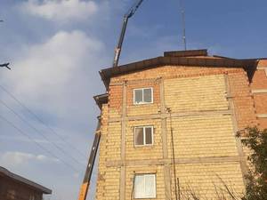 اجاره جرثقیل برای جا به جایی و حمل بار در چالوس