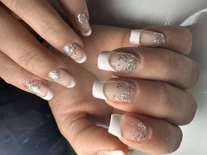 کاشت ژل و فرنچ زیبا مناسب عروس های زیبا