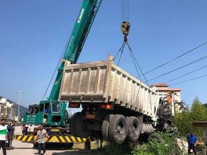 بارگیری کامیون کمپرسی NH