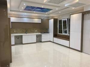طراحی ساخت اجراکابینت هایگلاس در لنگرود