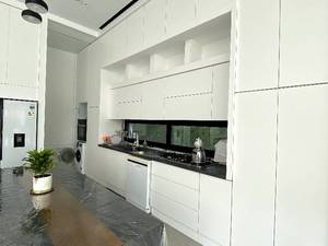 هزینه نصب کابینت هایگلاس در مازندران