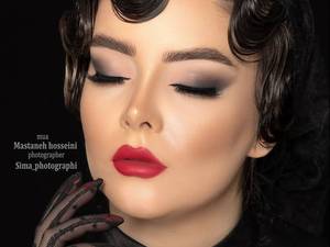 میکاپ زیبا با مدل شینیون خیس