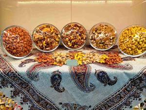 آجیل شب عید