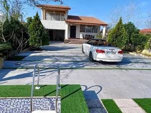 ویلای شهرکی استخردار با سند و نگهبانی ۲۴ساعته