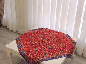 رومیزی مخمل کوب قرمز ست با کوسن و تک 