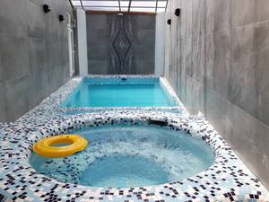 اجرای استخر و جکوزی بتنی و حوضچه کودک 