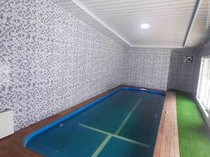 ساخت و اجرای استخر فایبرگلاس (پیش ساخته)
