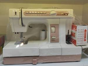 چرخ خیاطی ژانومه با سردوز در رشت