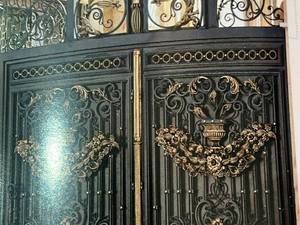 سازنده درب فلزی در اصفهان