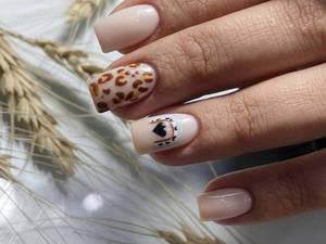 هزینه کاشت و طراحی ناخن در پاکدشت
