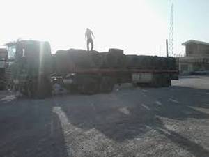 شرکت ترخیص بار از کشتی بندر امام