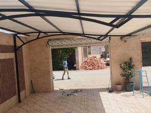 هزینه ساخت سایبان بدون پایه در کرمان