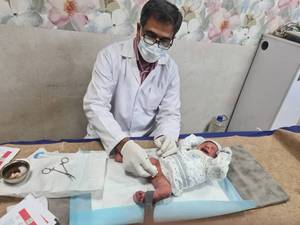 بهترین دکتر ختنه اطفال در اسلامشهر