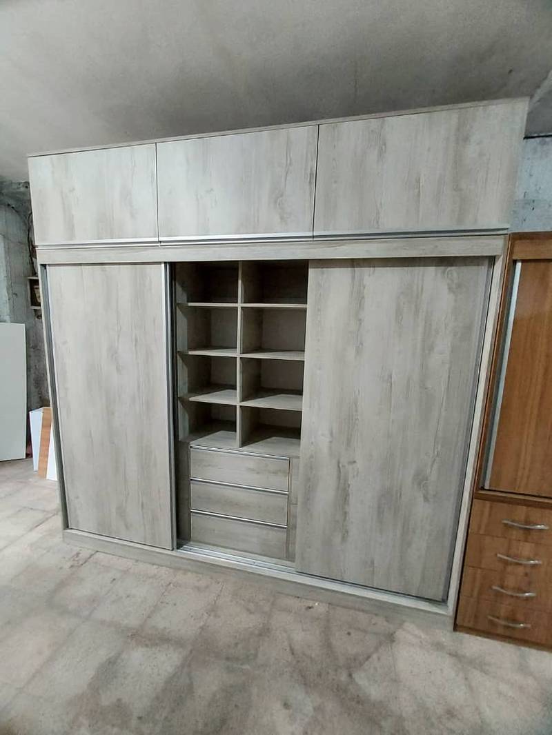 اجرای کمد دیواری آماده باکسی در رباط کریم