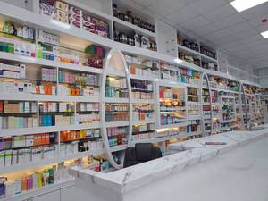 اجرای دکور و کابینت داروخانه در رباط کریم